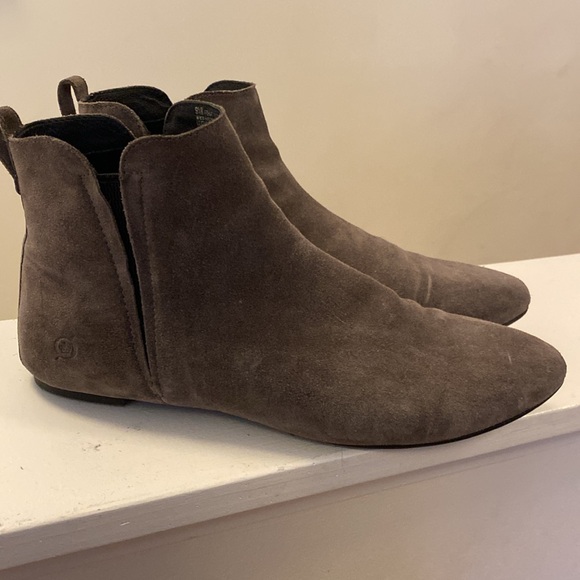 Born Remo Booties in grey suede - Picture 2 of 9